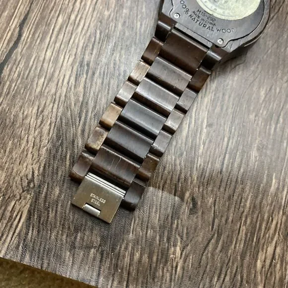 Wewood 100% Natural Wood Watch With Date Display New Battery - Picture 8 of 12
